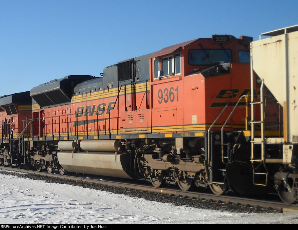 BNSF 9361